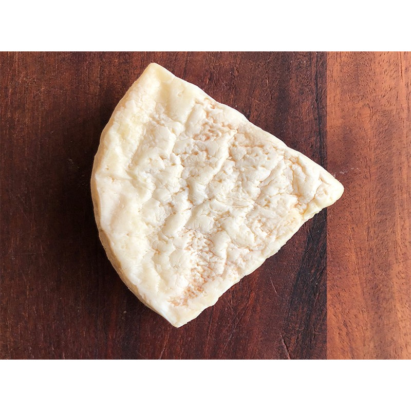 Goat's blue cheese made in Sardinia - CasaFadda Goat's blue cheese made in Sardinia - CasaFadda