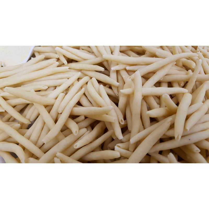 Maccarrones de Busa, fresh Sardinian pasta - Ecopasta Maccarrones de Busa, fresh Sardinian pasta - Ecopasta