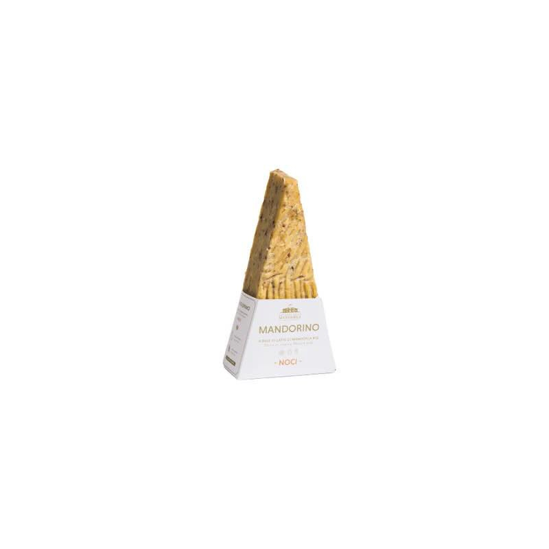 Mandorino gewürzt mit Walnüssen - La Fattoria della Mandorla Mandorino gewürzt mit Walnüssen - La Fattoria della Mandorla