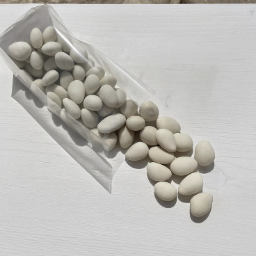 Sugared Almond - Sugar-Coated Almonds - Produced in Bari - 200 g Pack - La Fattoria Della Mandorla