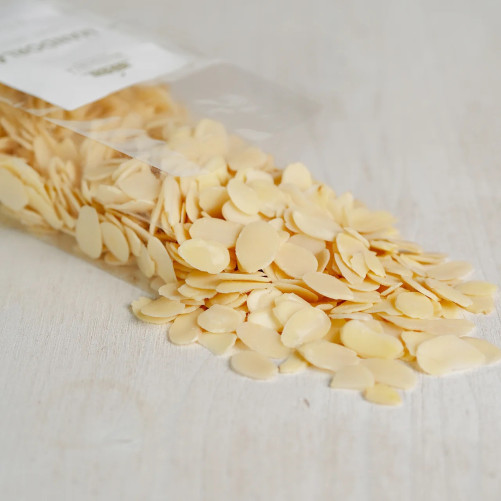 Almond Flakes - Sliced Blanched Toritto Almonds - Produced in Bari - 500 g Pack - La Fattoria Della Mandorla